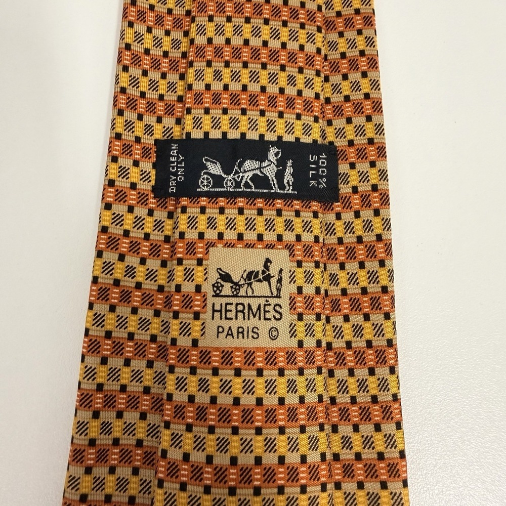 Hermes Men's Tie Geometric Plaid Orange/Khaki Silk 816 EA 3.5" (W) x 57" (L) euc